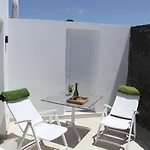 Nicole شقة *