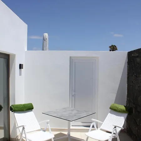 Nicole Apartman Playa Blanca